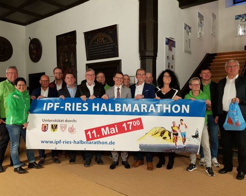 Kickoff zum Ipf-Ries-Halbmarathon 2024